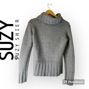 Suzy Shier Knit Sweater US S